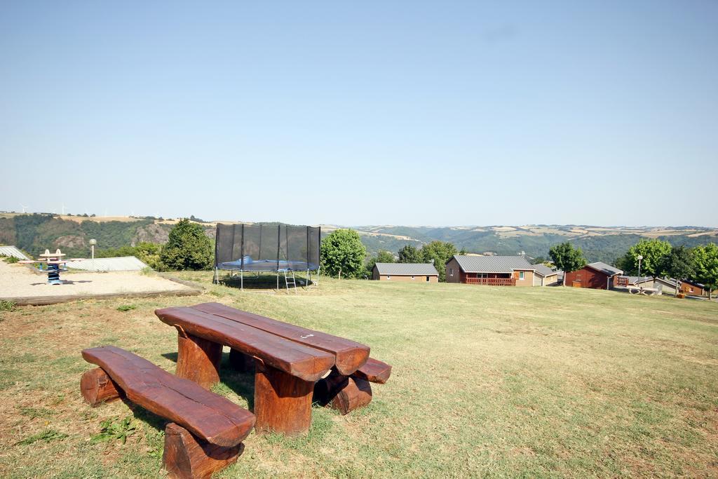 Camping Domaine Vallee Du Tarn Sn Saint-Cirgue Экстерьер фото