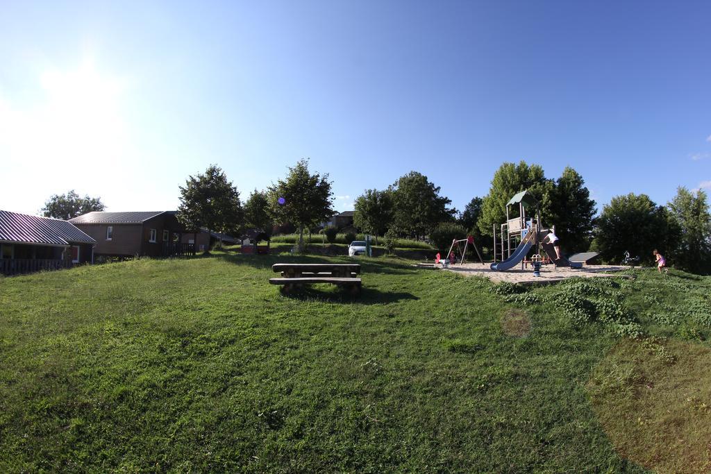 Camping Domaine Vallee Du Tarn Sn Saint-Cirgue Экстерьер фото